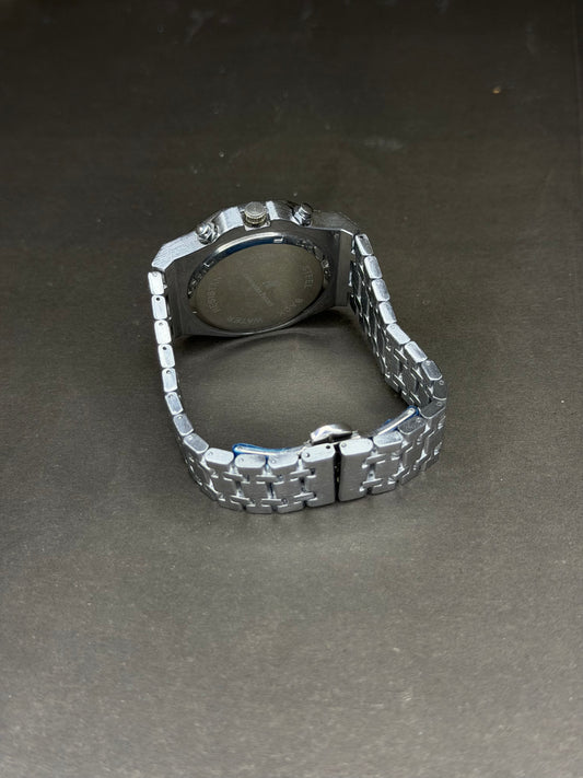 AP Choronograph (blue dail)