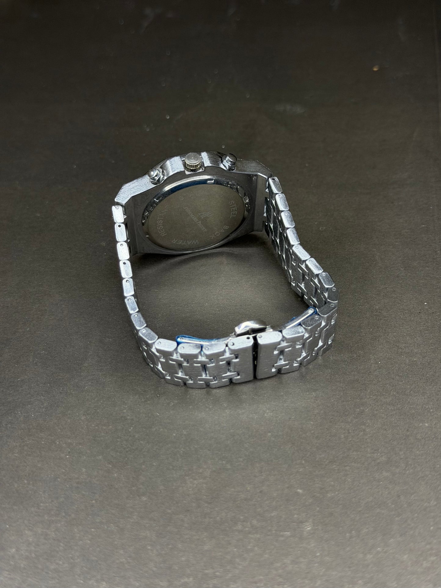 AP Choronograph (blue dail)